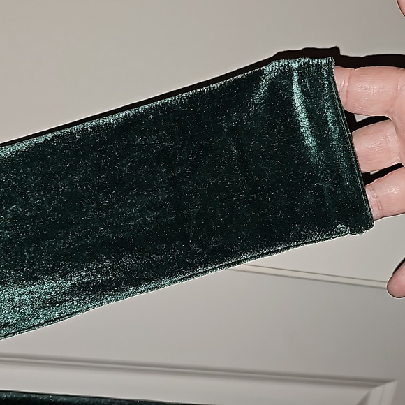 Pink Rose x Dry Goods Evergreen Velour Long Sleeves Cardigan Jacket XS NWT - Picture 16 of 16